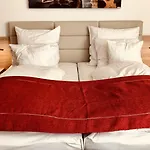 Four Stars By 4* Meckenheim (North Rhine-Westphalia)