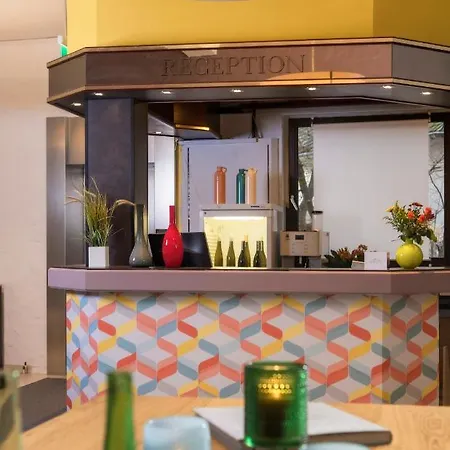 Four Stars By Hotel 4*