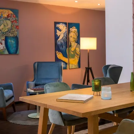 Hotel Four Stars By 4*