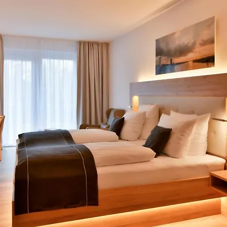 Four Stars By Hotel