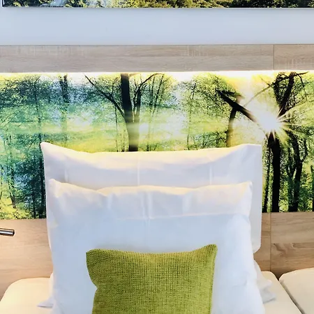 Four Stars By Meckenheim (North Rhine-Westphalia)