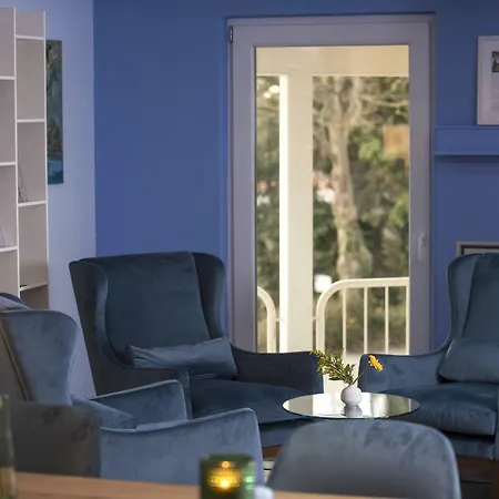 Отель Four Stars By