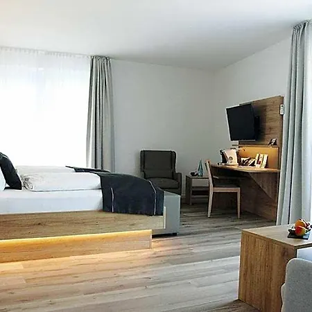 Four Stars By Ξενοδοχείο Meckenheim (North Rhine-Westphalia)