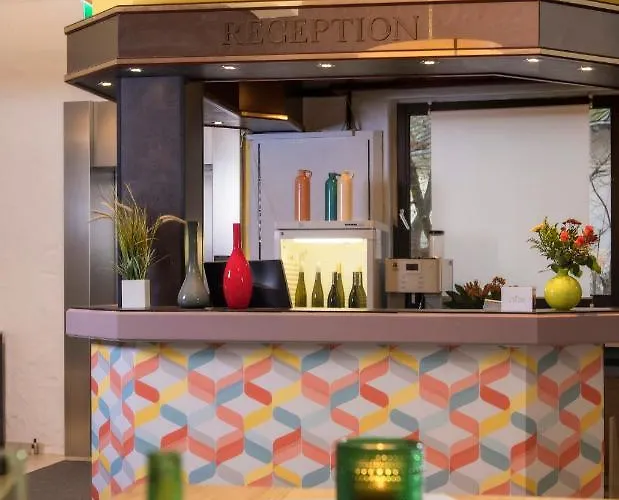 Four Stars By Hotel 4*