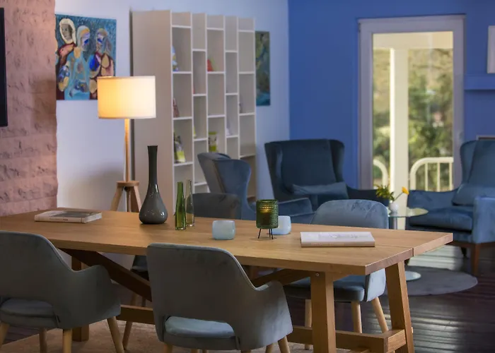 Four Stars By Hotel 4*